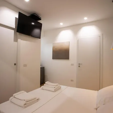 Bamboo Sinatra 3* Milan